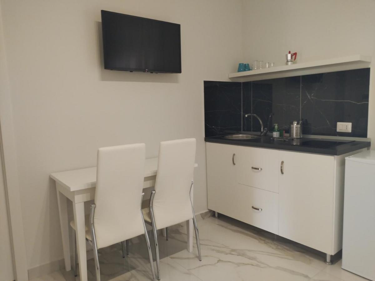 Villa Laura Residence Hotel Apartments & Studios Ascea Extérieur photo