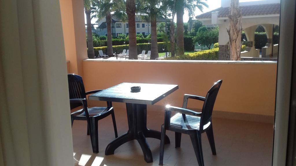 Villa Laura Residence Hotel Apartments & Studios Ascea Extérieur photo